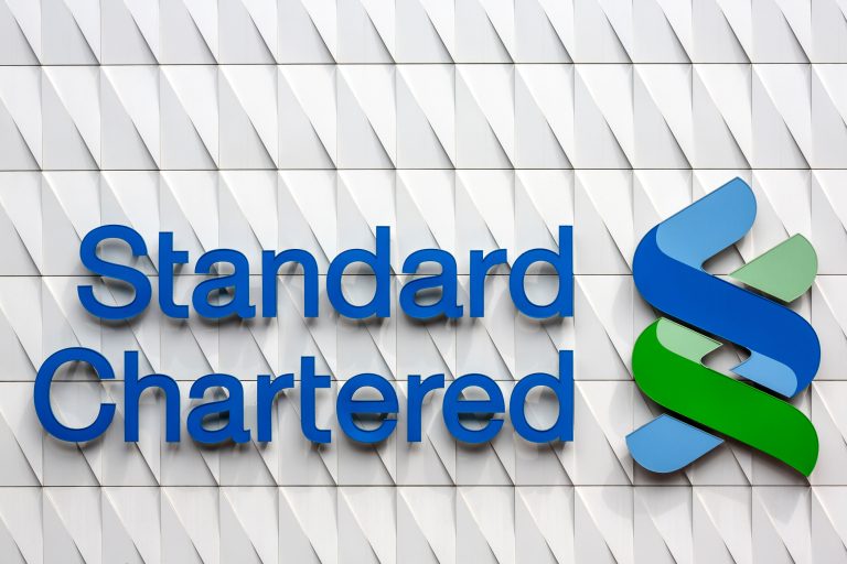 Standard Chartered share price forms giant C&H ahead of earnings