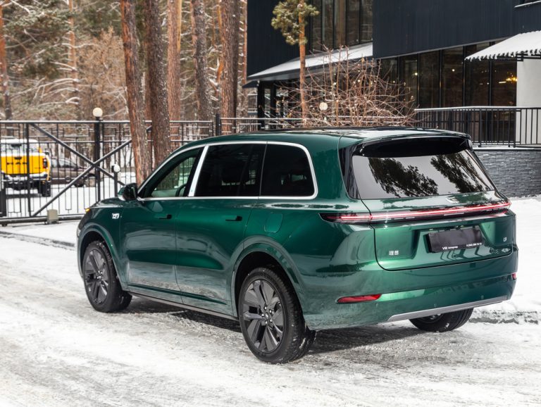 Li Auto stock could pop after earnings as a rare pattern forms